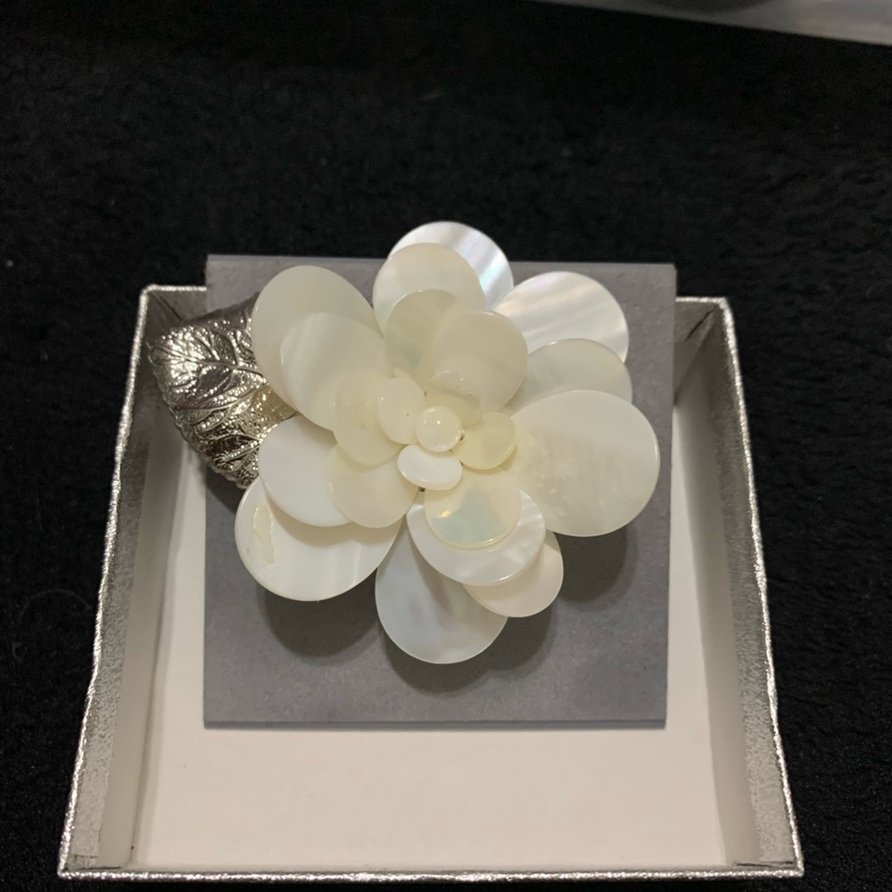 Talbots mother of pearl flower pin